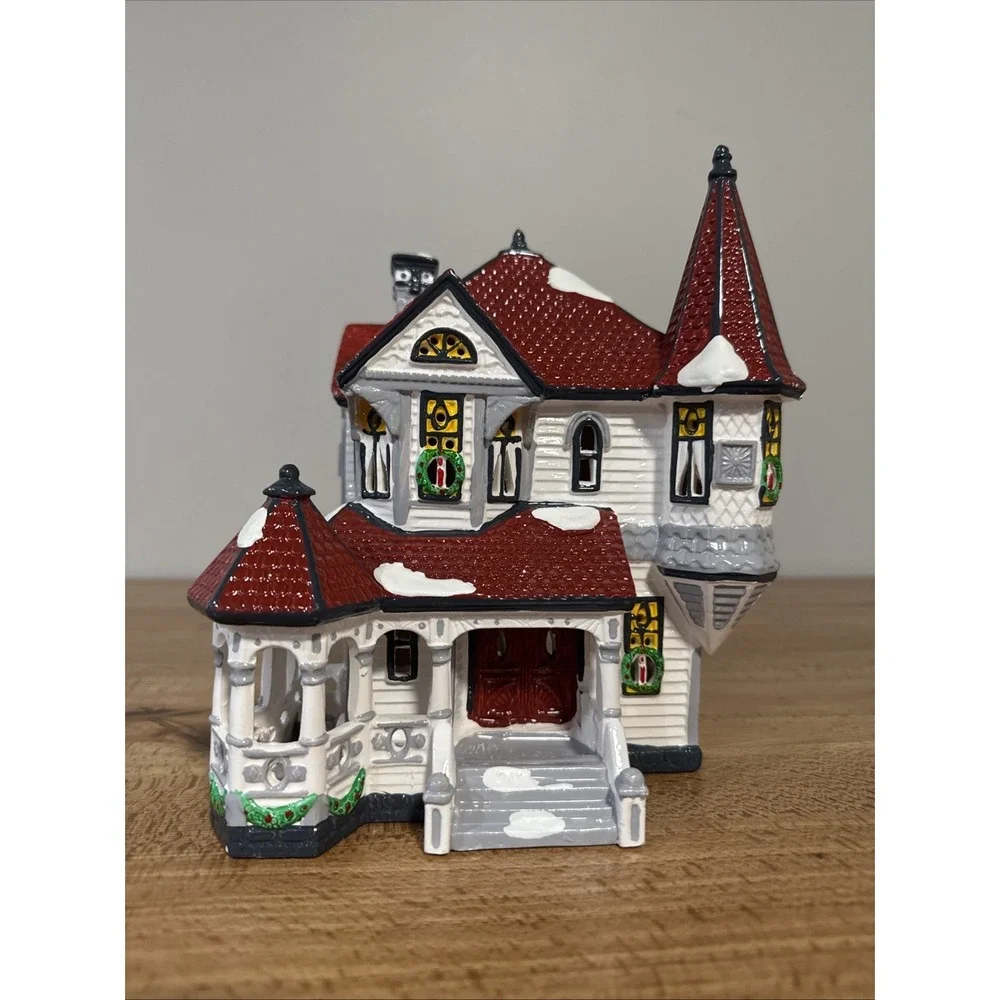 Dept 56 Snow Village Queen Anne Victorian House #5157-8 American Architecture - Picture 1 of 6